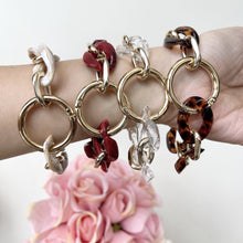 Load image into Gallery viewer, Yumi acrylic bracelet - Amysshoppe.com