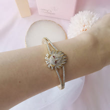 Load image into Gallery viewer, Nora bangle - Amysshoppe.com