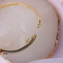 Load image into Gallery viewer, Nora bangle - Amysshoppe.com