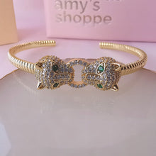 Load image into Gallery viewer, Mara bangle - Amysshoppe.com