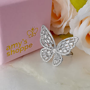 Bella butterfly ring