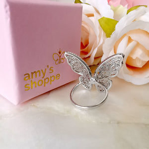 Bella butterfly ring