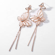 Load image into Gallery viewer, Mariposa earrings